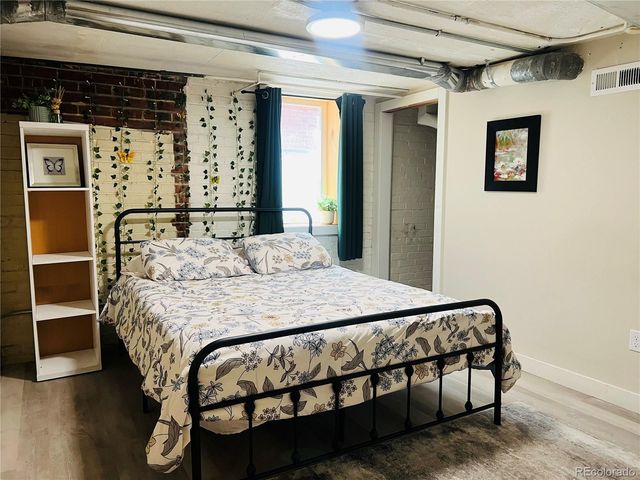 361 S Logan Street, Denver, CO 80209