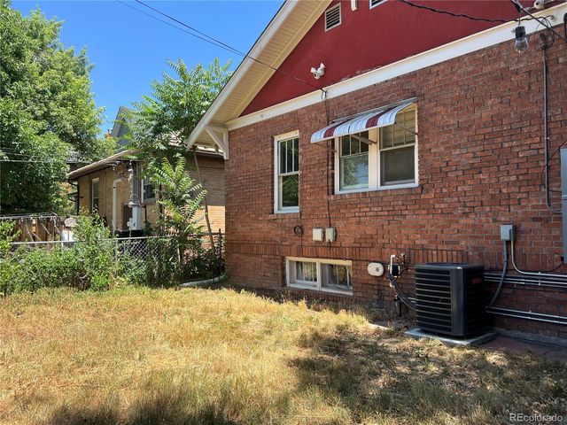 361 S Logan Street, Denver, CO 80209