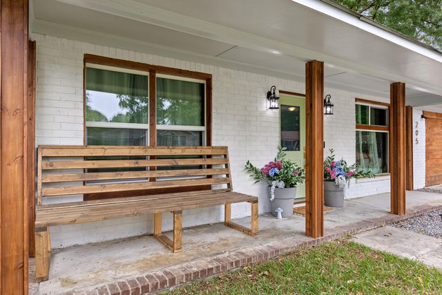 205 Bristow Drive, Summerville, SC 29483