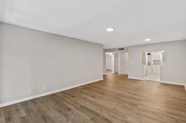 2700 Coral Springs Drive 309, Coral Springs, FL 33065