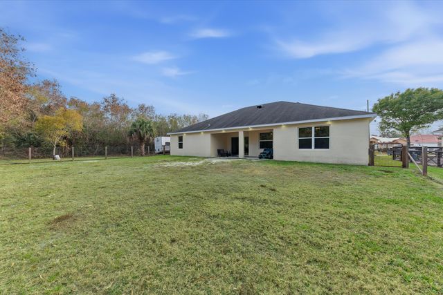 5244 NW E Piper Circle, Port St. Lucie, Port St Lucie, FL 34986