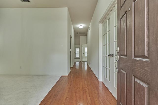 256 Mesa View, Conroe, TX 77316