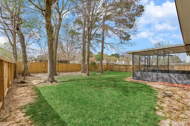 256 Mesa View, Conroe, TX 77316