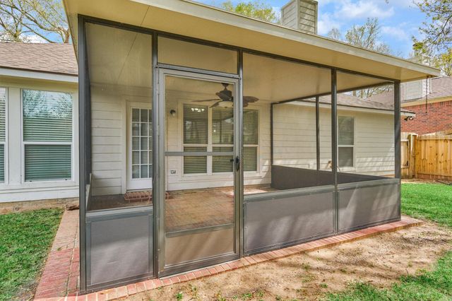 256 Mesa View, Conroe, TX 77316