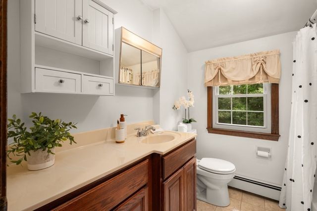 13 Pinewood Rd, Chelmsford, MA 01824
