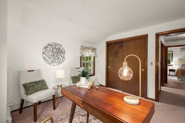 13 Pinewood Rd, Chelmsford, MA 01824