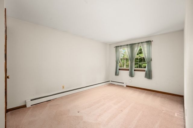13 Pinewood Rd, Chelmsford, MA 01824