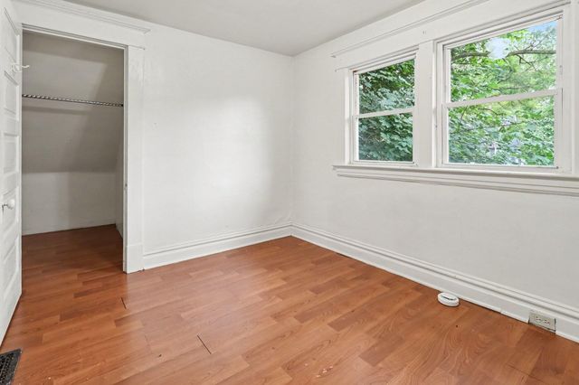 918 Dorchester Avenue SW, Grand Rapids, MI 49503