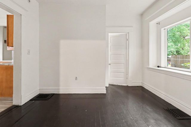918 Dorchester Avenue SW, Grand Rapids, MI 49503