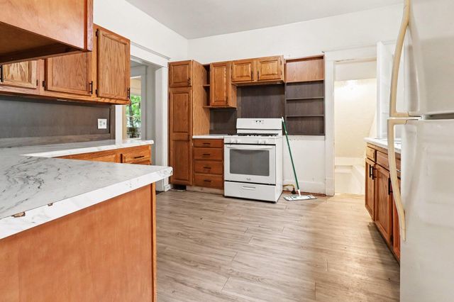 918 Dorchester Avenue SW, Grand Rapids, MI 49503