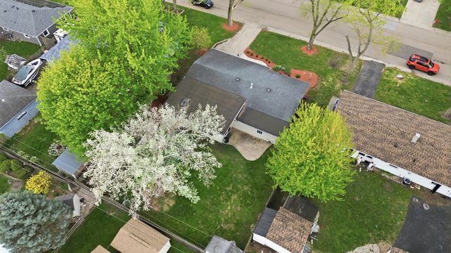 20 S Bereman Road, Montgomery, IL 60538
