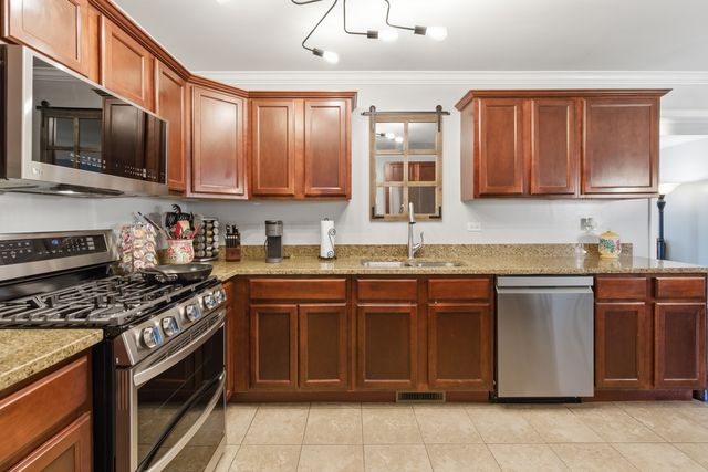 20 S Bereman Road, Montgomery, IL 60538