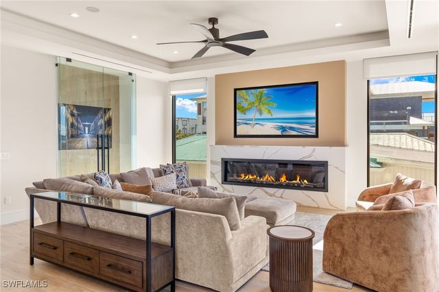 793 San Carlos DR, Fort Myers Beach, FL 33931