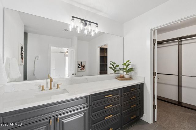 6333 N SCOTTSDALE Road 20, Scottsdale, AZ 85250