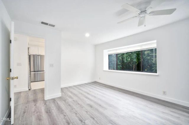 5321 Colodny Drive 11, Agoura Hills, CA 91301