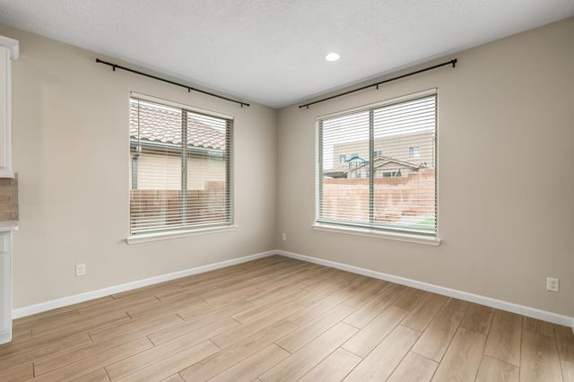 76 Mountaingem, Santa Fe, NM 87508