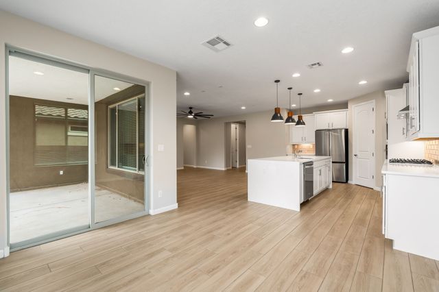 76 Mountaingem, Santa Fe, NM 87508