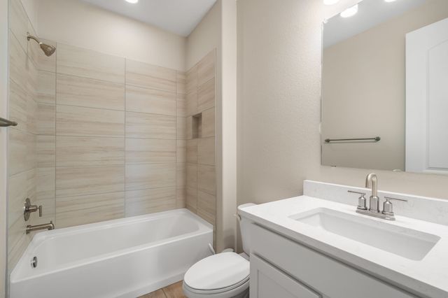 76 Mountaingem, Santa Fe, NM 87508