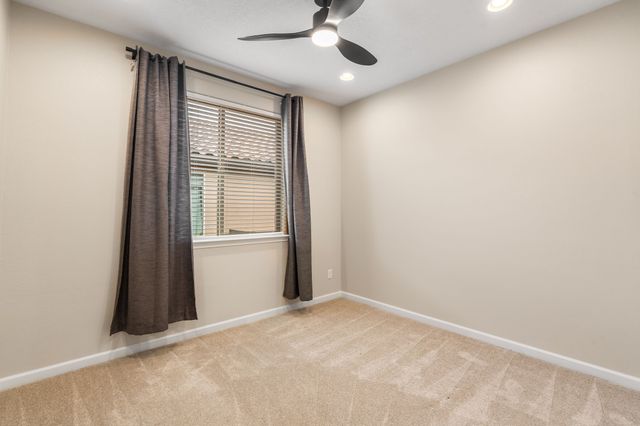 76 Mountaingem, Santa Fe, NM 87508