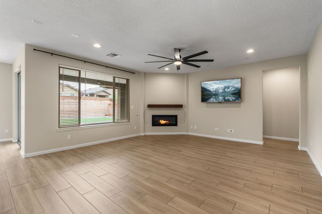 76 Mountaingem, Santa Fe, NM 87508
