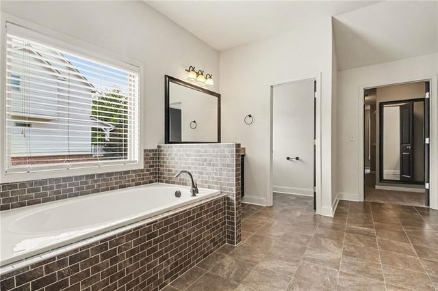 4170 Williams Point Drive, Cumming, GA 30028