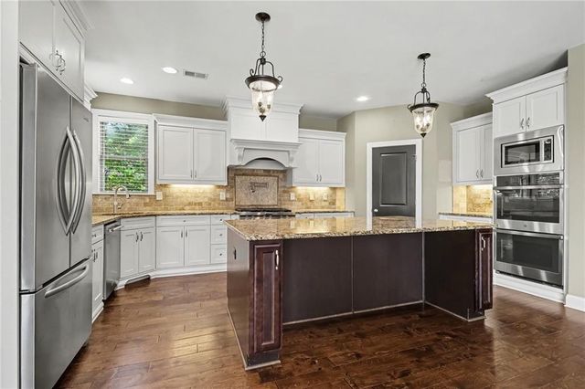 4170 Williams Point Drive, Cumming, GA 30028