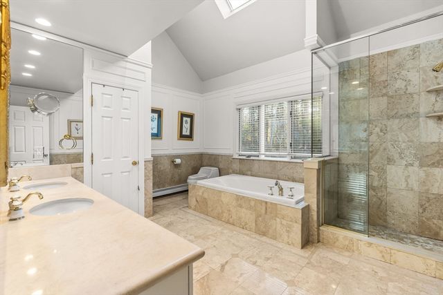 20 Burr Dr, Needham, MA 02492