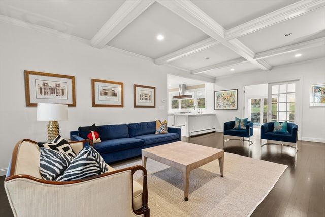 20 Burr Dr, Needham, MA 02492