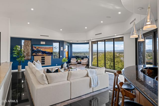 8060 N MUMMY MOUNTAIN Road, Paradise Valley, AZ 85253