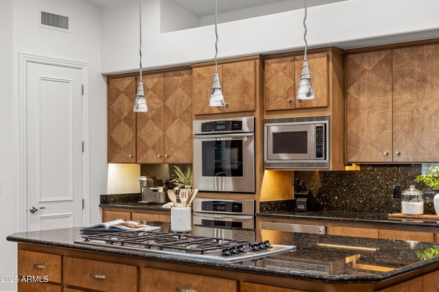 8060 N MUMMY MOUNTAIN Road, Paradise Valley, AZ 85253