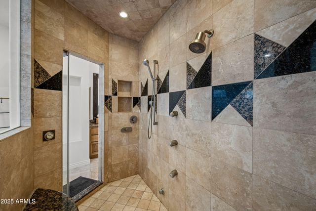 8060 N MUMMY MOUNTAIN Road, Paradise Valley, AZ 85253