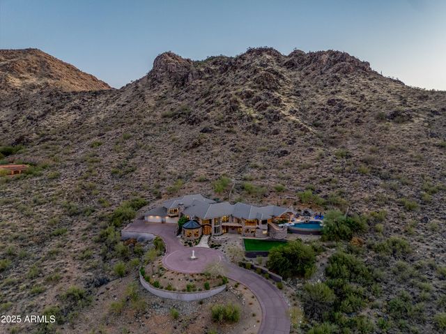 8060 N MUMMY MOUNTAIN Road, Paradise Valley, AZ 85253