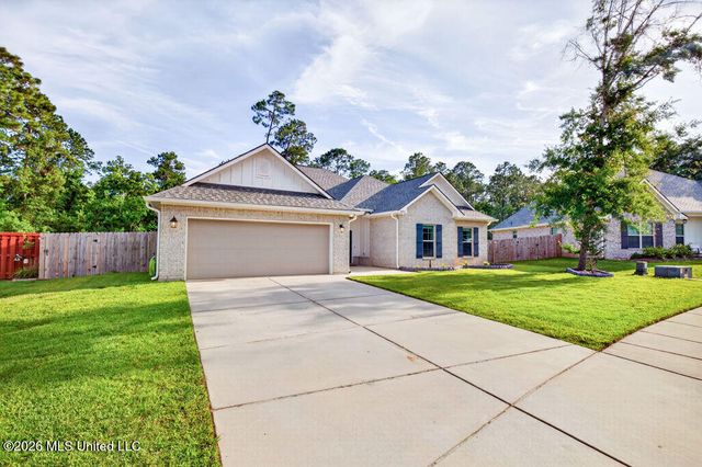6855 Rolling Green Drive, Pass Christian, MS 39571