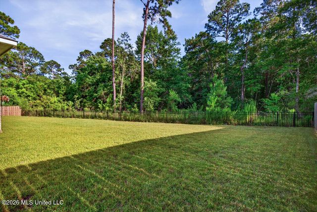6855 Rolling Green Drive, Pass Christian, MS 39571