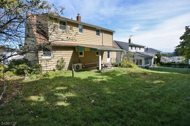 31 Dewey Avenue, Clifton City, NJ 07013
