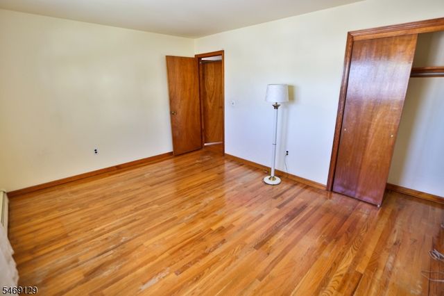 31 Dewey Avenue, Clifton City, NJ 07013