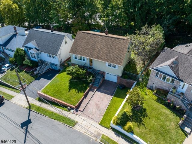 31 Dewey Avenue, Clifton City, NJ 07013