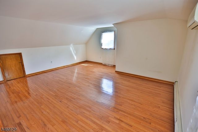 31 Dewey Avenue, Clifton City, NJ 07013
