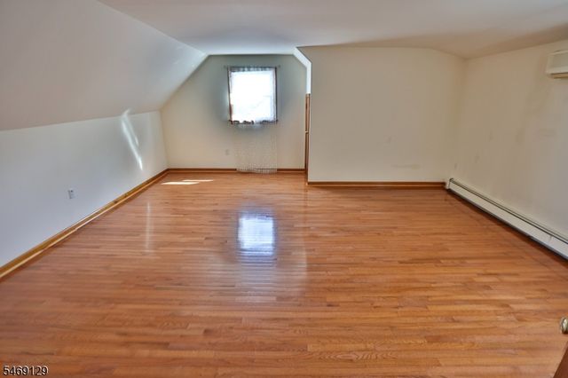 31 Dewey Avenue, Clifton City, NJ 07013
