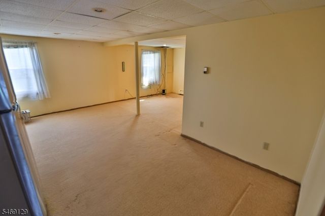 31 Dewey Avenue, Clifton City, NJ 07013