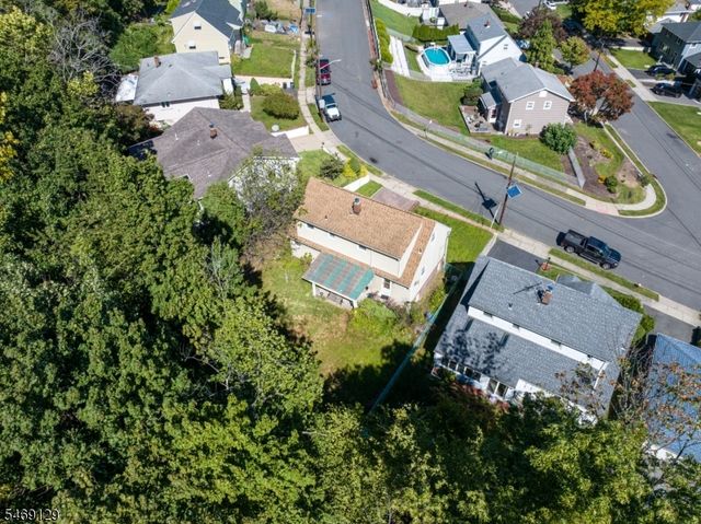 31 Dewey Avenue, Clifton City, NJ 07013