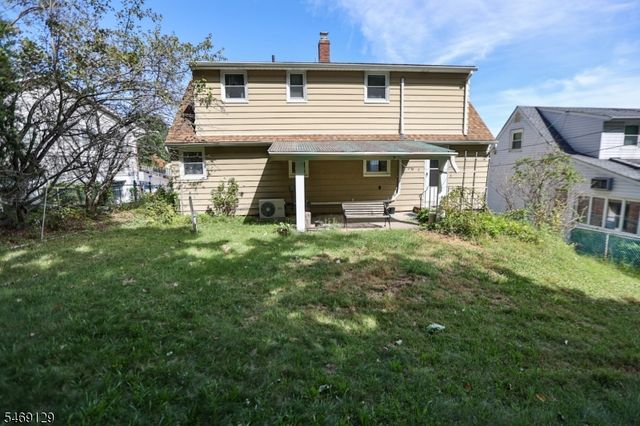31 Dewey Avenue, Clifton City, NJ 07013