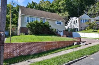 31 Dewey Avenue, Clifton City, NJ 07013