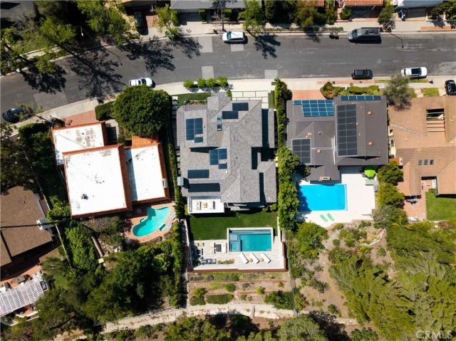 2520 La Condesa Drive, Los Angeles, CA 90049