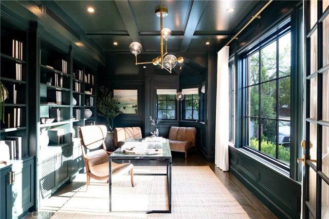 2520 La Condesa Drive, Los Angeles, CA 90049