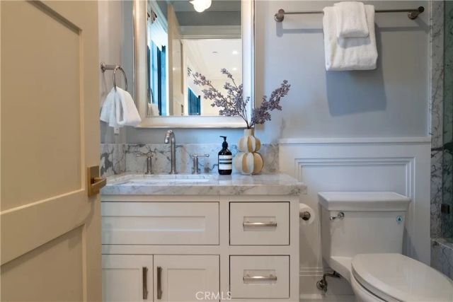 2520 La Condesa Drive, Los Angeles, CA 90049