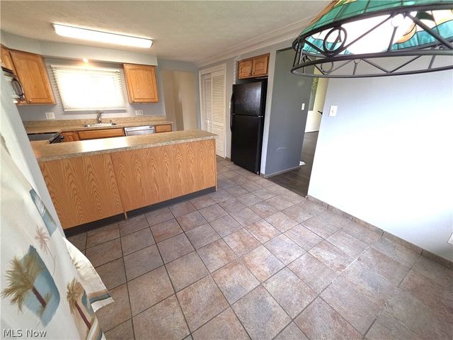 9061 Cranbrook Drive, Northfield, OH 44067