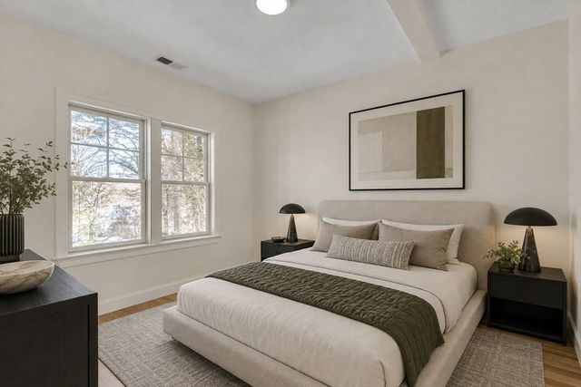 510 Common St, Walpole, MA 02081