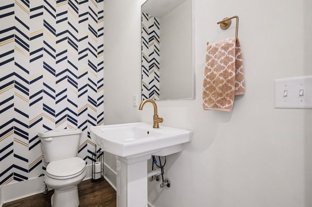 829 Watts Ln, Nashville, TN 37209