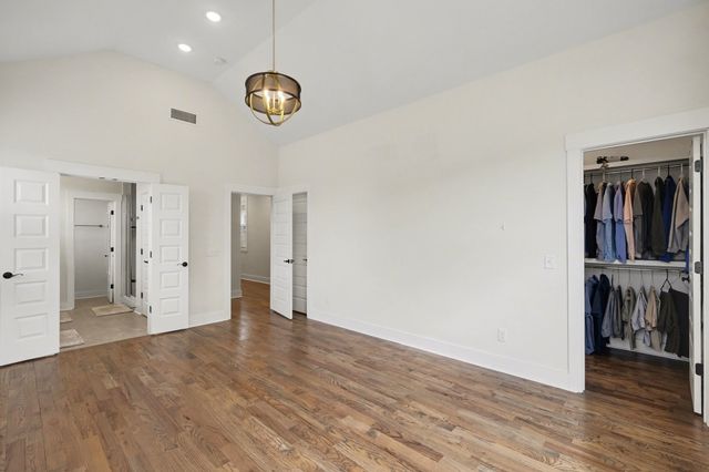 829 Watts Ln, Nashville, TN 37209